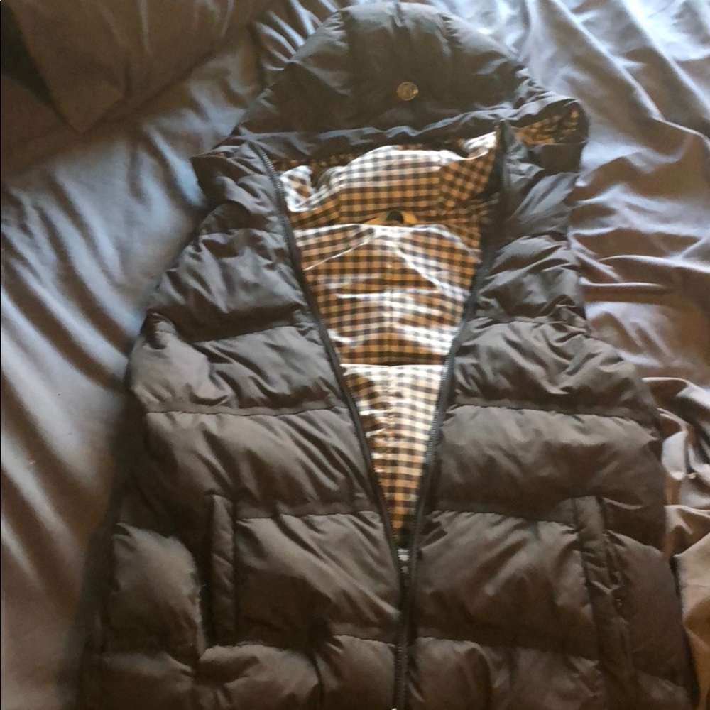 Lululemon puffer vest black, reversible!!
